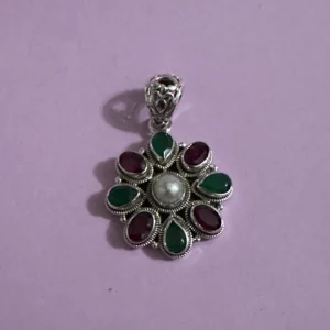 Flower Pendant Red and Green - Silver 92.5%
